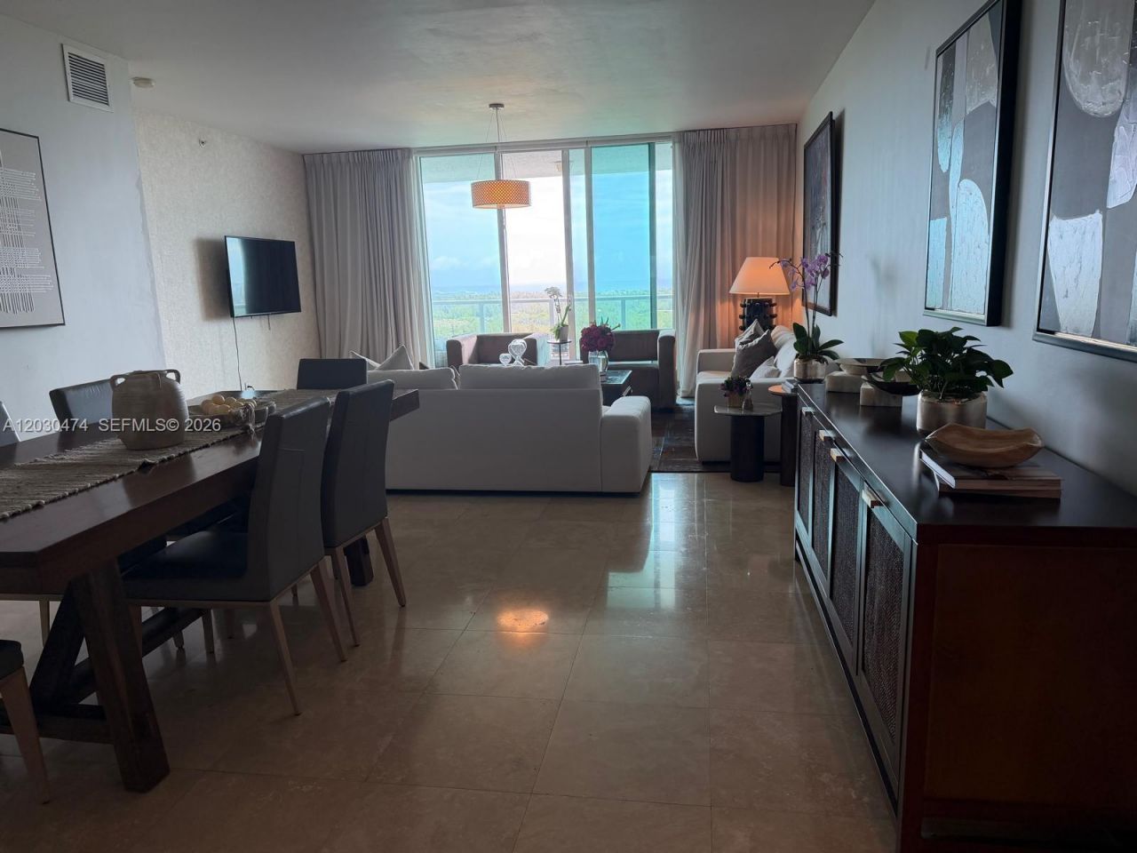 14951 Royal Oaks Ln , Unit 2001, Miami, FL 33181 Photo