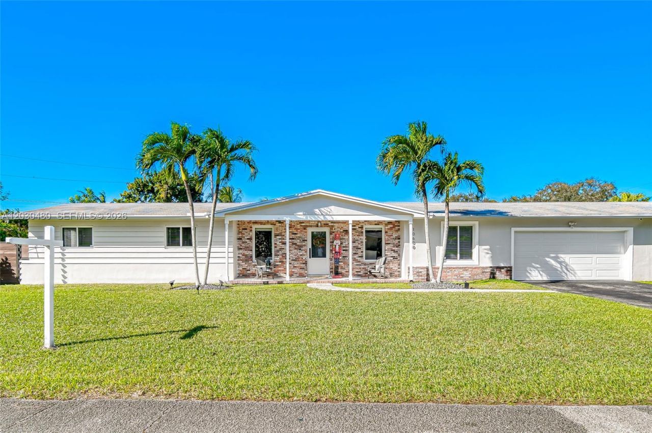 10600 SW 80th Ct , Miami, FL 33156 Photo