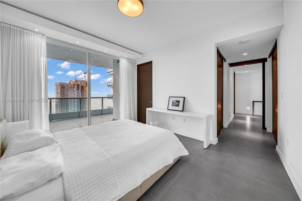 900 Biscayne Blvd , Unit PH6205, Miami, FL 33132 Photo