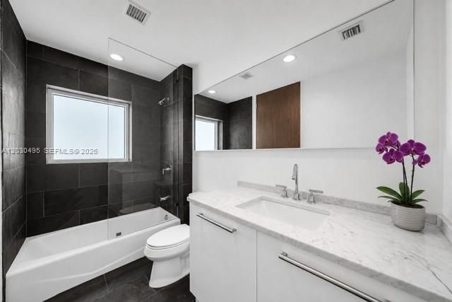 900 Biscayne Blvd , Unit PH6205, Miami, FL 33132 Photo