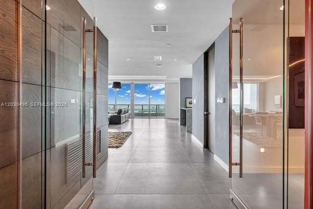900 Biscayne Blvd , Unit PH6205, Miami, FL 33132 Photo
