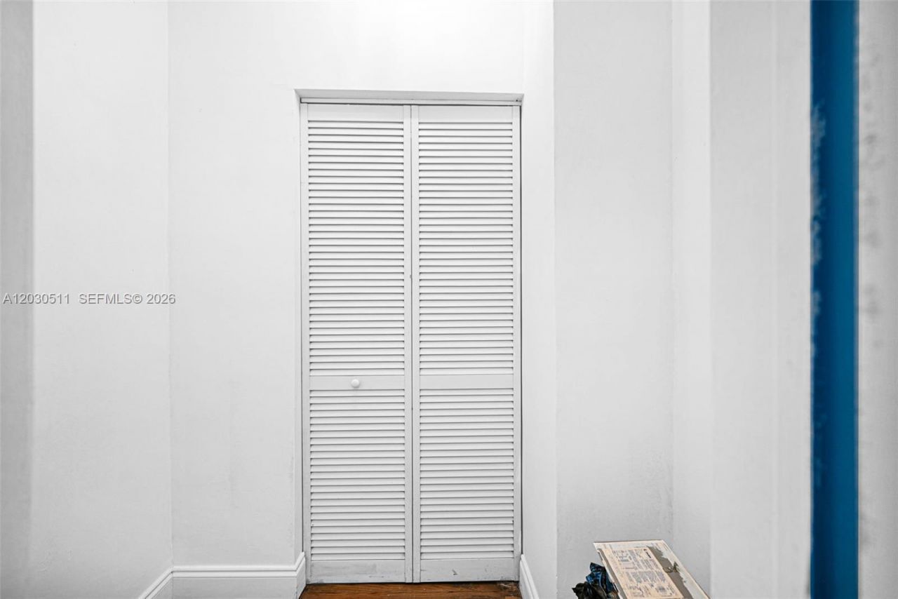 1605 Michigan Ave , Unit 929, Miami Beach, FL 33139 Photo