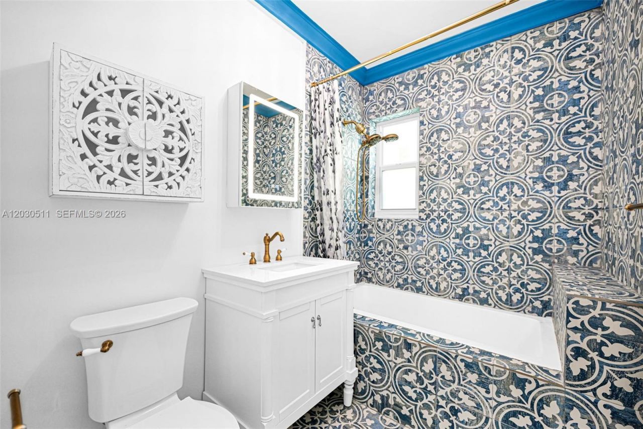 1605 Michigan Ave , Unit 929, Miami Beach, FL 33139 Photo