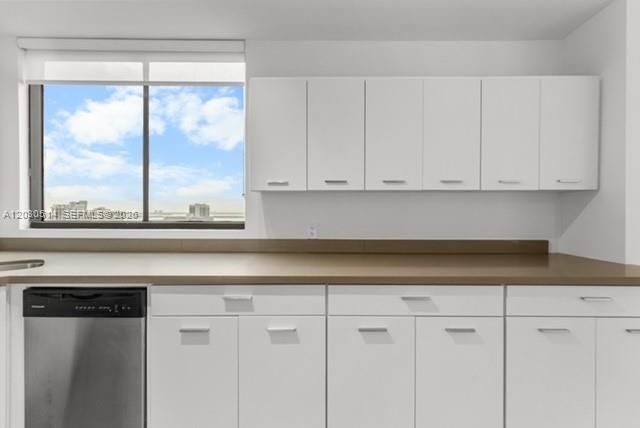 1330 West Ave , Unit 2207, Miami Beach, FL 33139 Photo