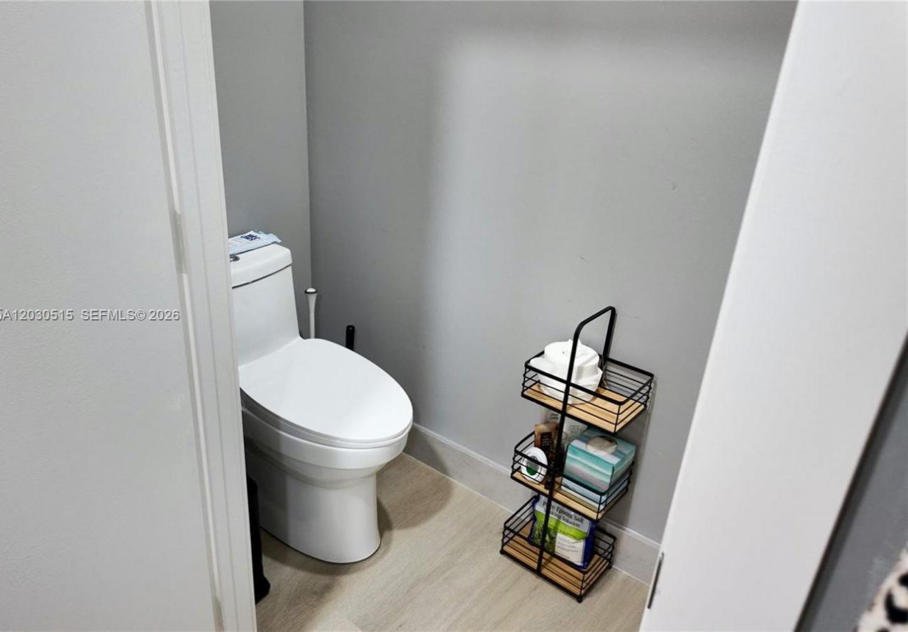 7221 NW 103rd Path , Doral, FL 33178 Photo