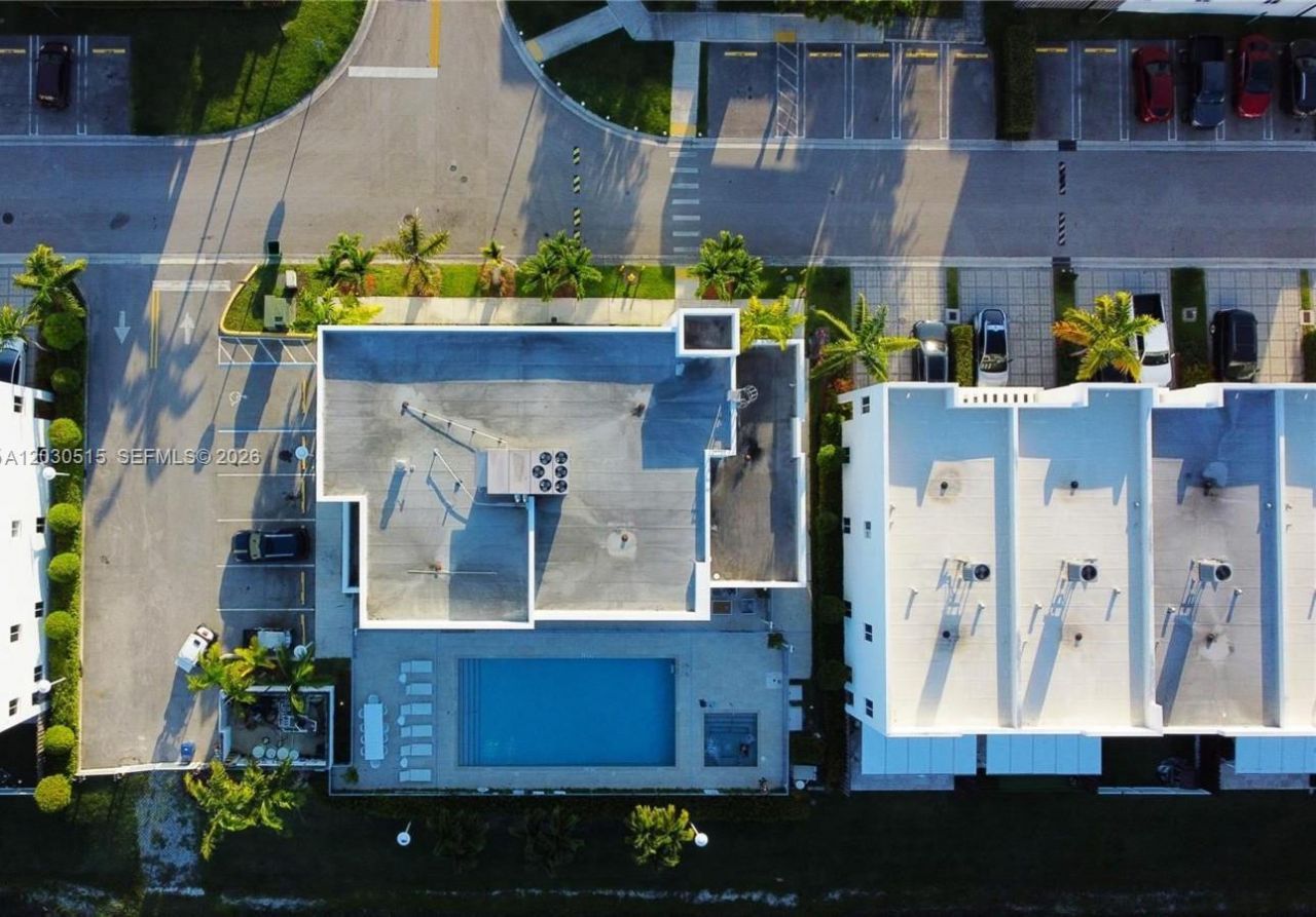 7221 NW 103rd Path , Doral, FL 33178 Photo
