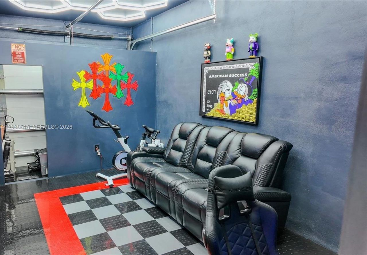7221 NW 103rd Path , Doral, FL 33178 Photo