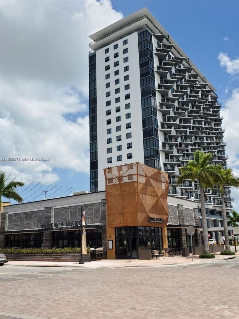 5252 NW 85th Ave, Unit 1104, Doral, FL 33166 Photo