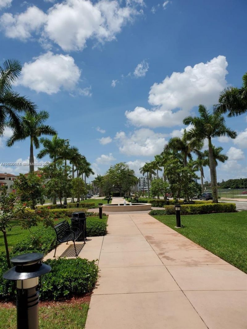 5252 NW 85th Ave, Unit 1104, Doral, FL 33166 Photo