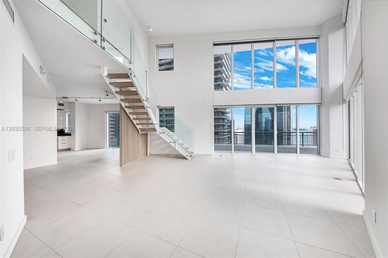 60 SW 13th St , Unit 2600, Miami, FL 33130 Photo