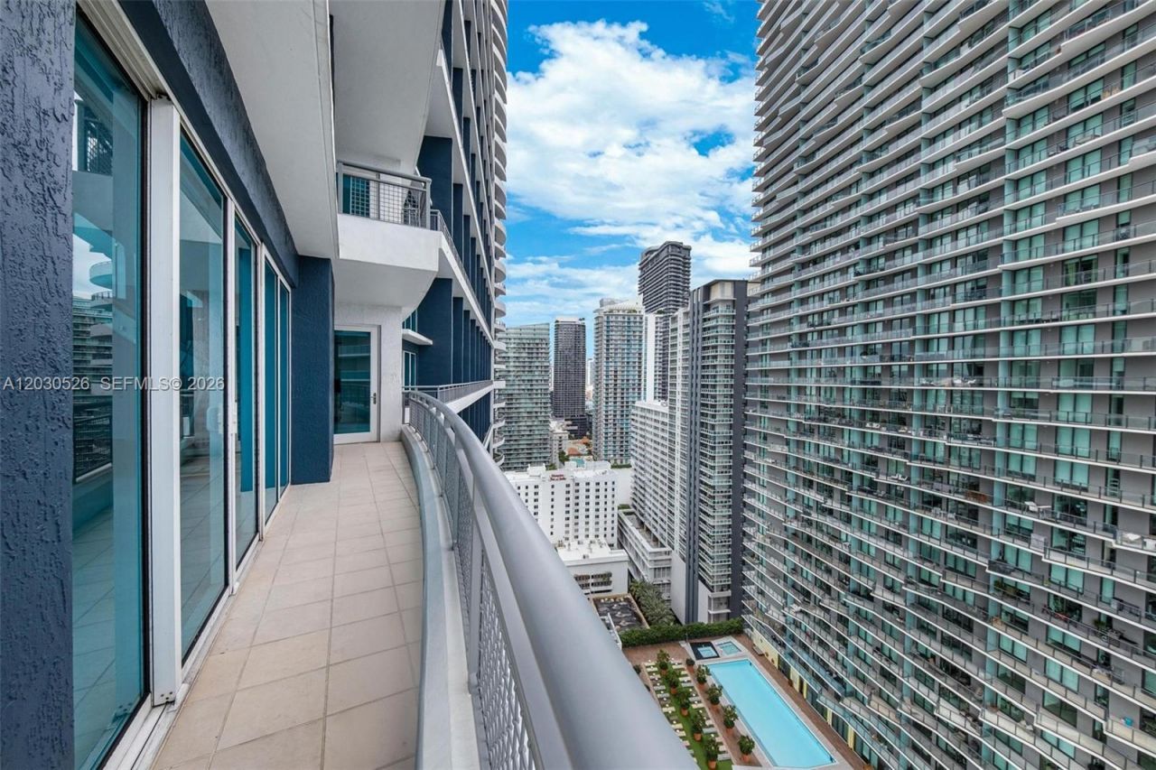 60 SW 13th St , Unit 2600, Miami, FL 33130 Photo
