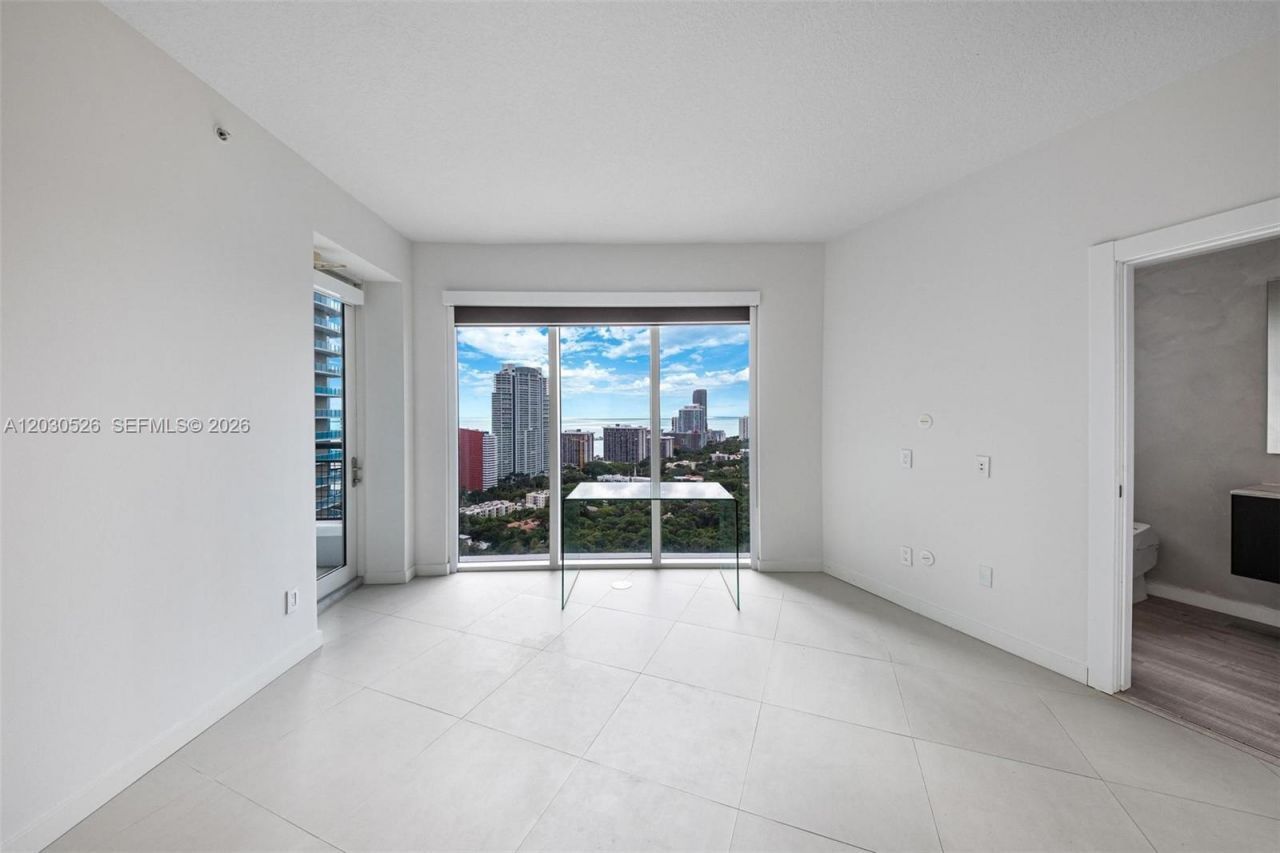 60 SW 13th St , Unit 2600, Miami, FL 33130 Photo