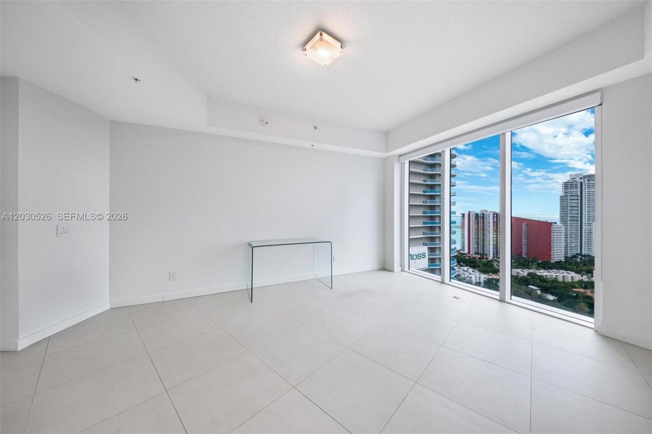 60 SW 13th St , Unit 2600, Miami, FL 33130 Photo