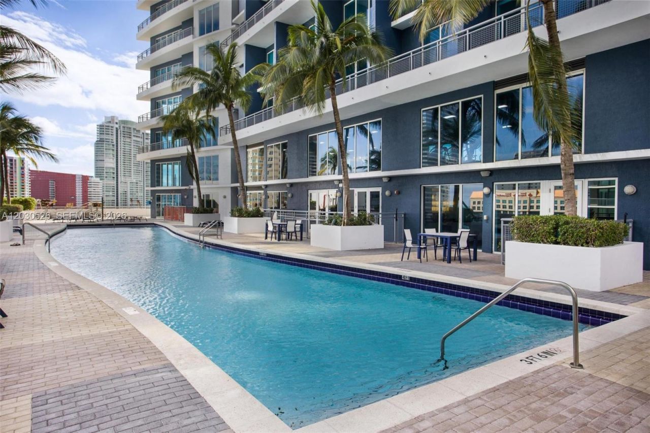 60 SW 13th St , Unit 2600, Miami, FL 33130 Photo