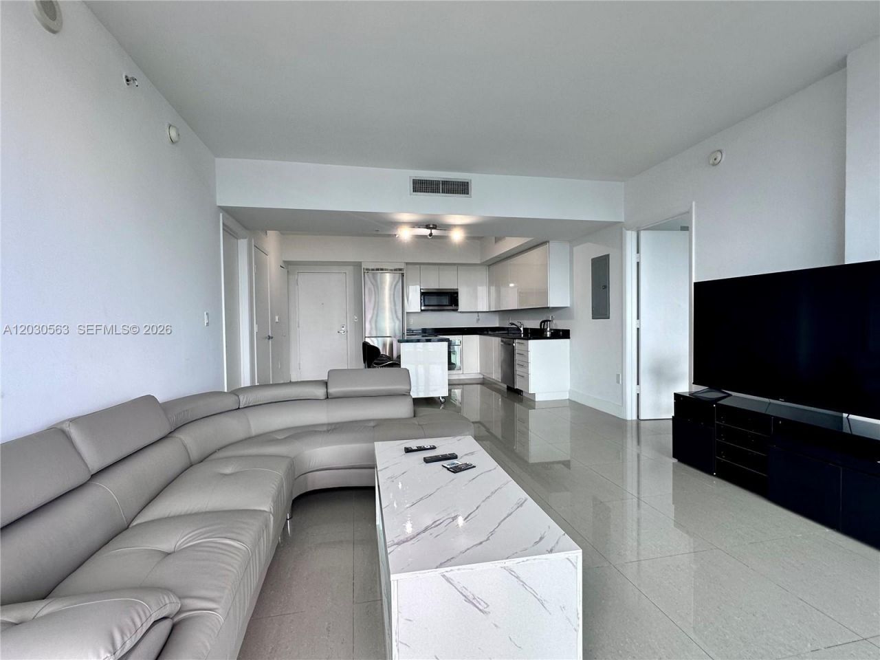92 SW 3rd St , Unit 4111, Miami, FL 33130 Photo