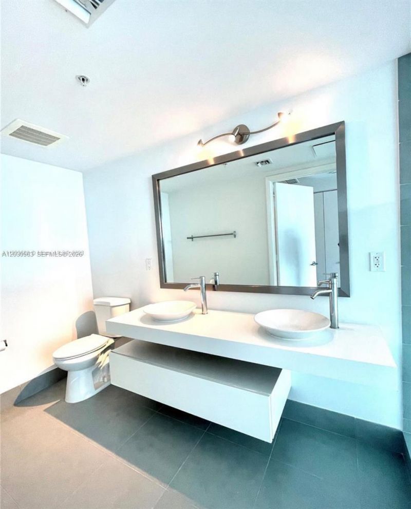 92 SW 3rd St , Unit 4111, Miami, FL 33130 Photo