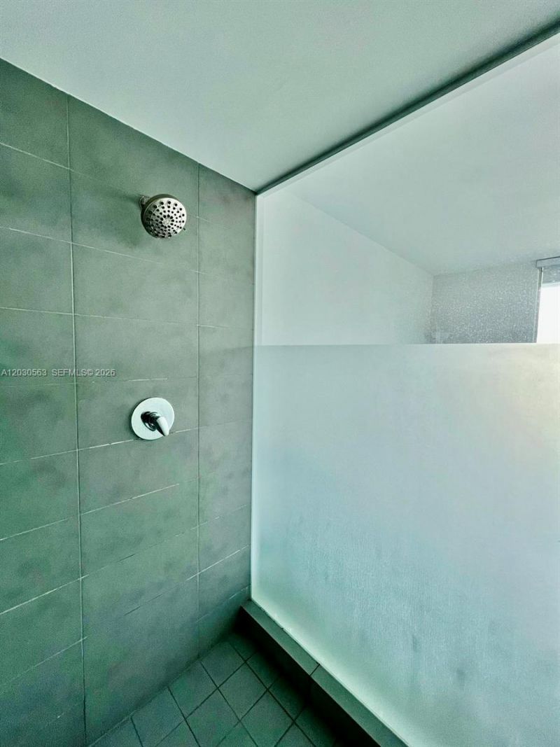 92 SW 3rd St , Unit 4111, Miami, FL 33130 Photo