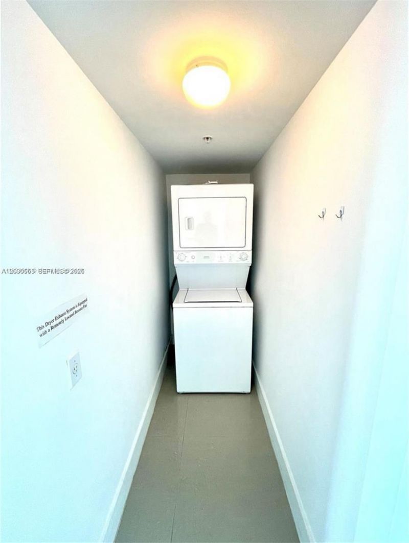 92 SW 3rd St , Unit 4111, Miami, FL 33130 Photo