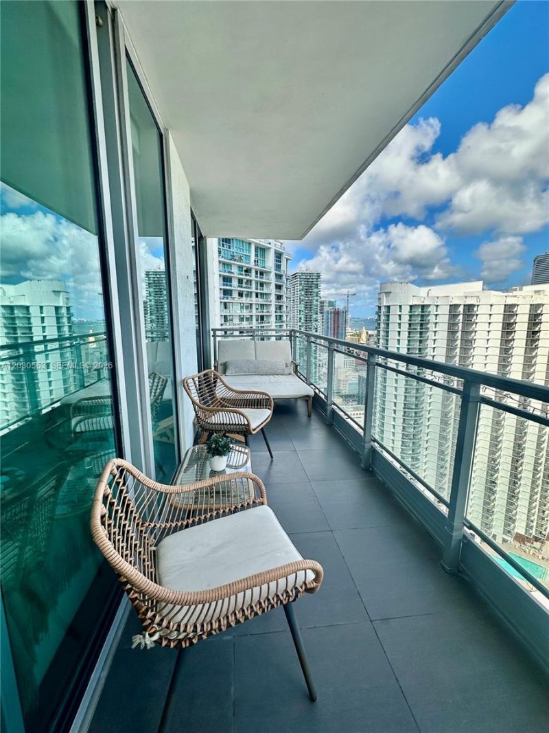 92 SW 3rd St , Unit 4111, Miami, FL 33130 Photo