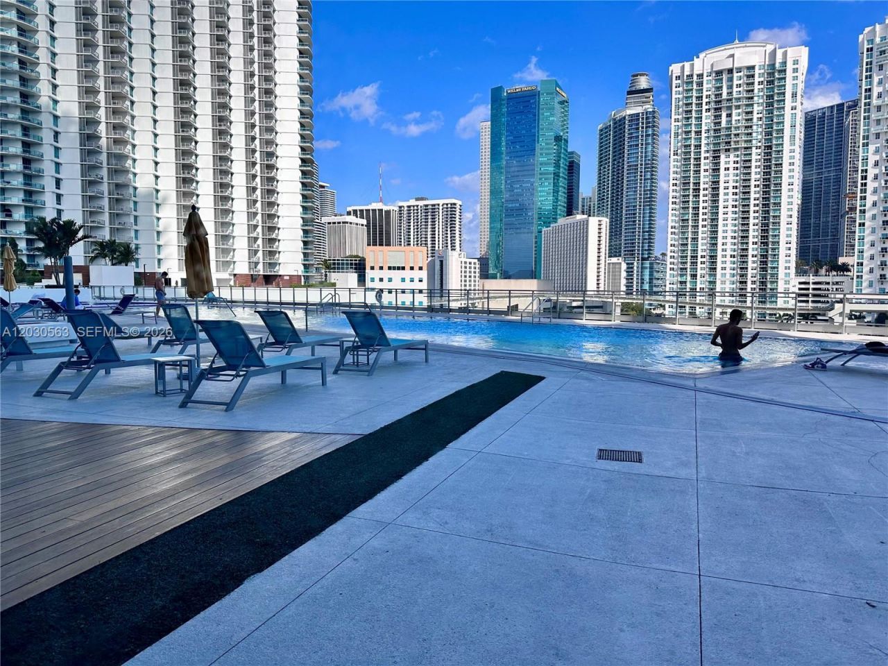 92 SW 3rd St , Unit 4111, Miami, FL 33130 Photo