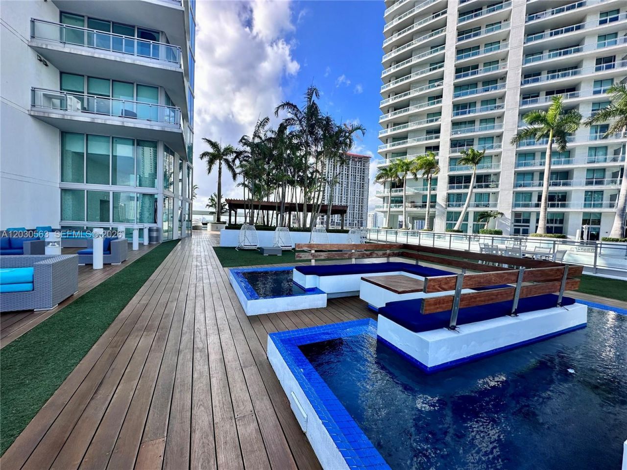 92 SW 3rd St , Unit 4111, Miami, FL 33130 Photo