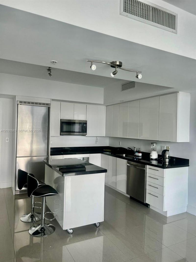 92 SW 3rd St , Unit 4111, Miami, FL 33130 Photo