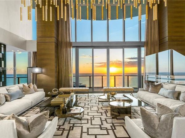 19575 Collins Ave, Unit PH-43, Sunny Isles Beach, FL 33160
