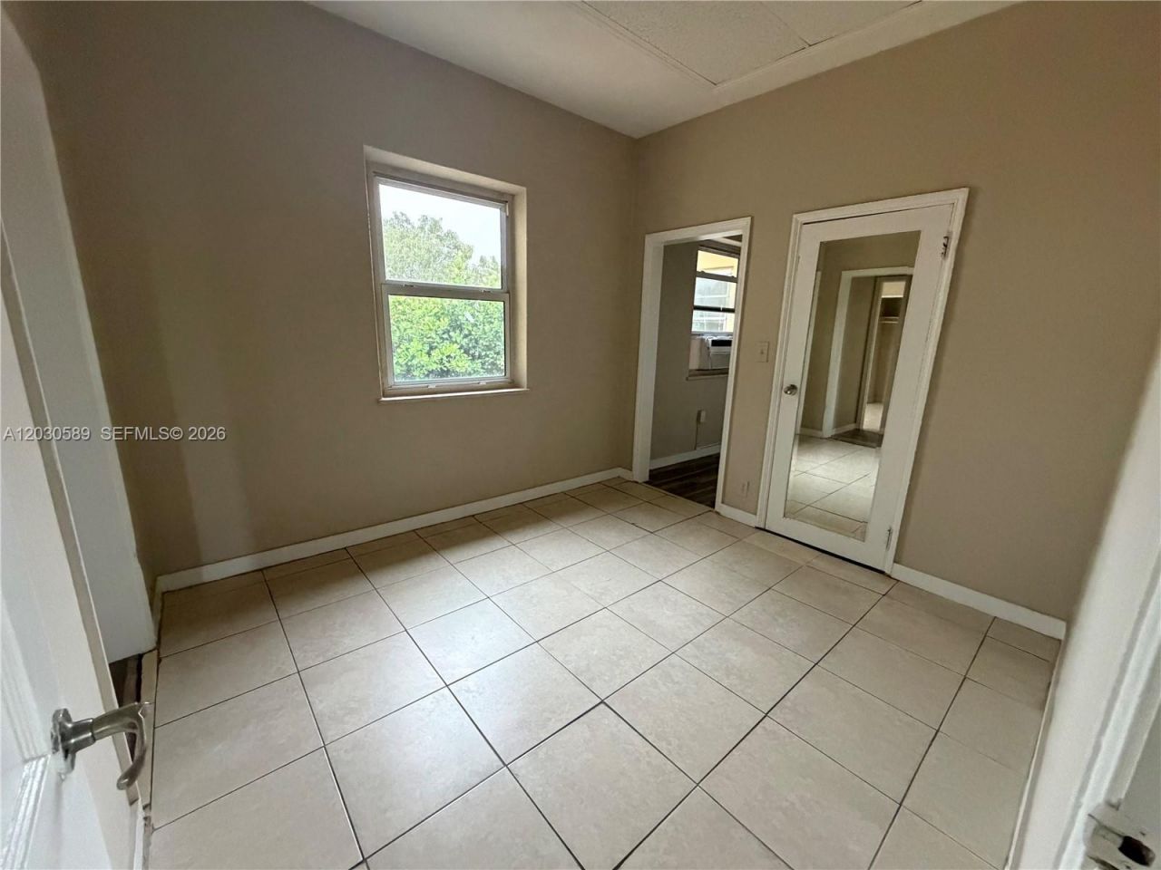 1420 NW 26th Ave , Unit top, Miami, FL 33125 Photo