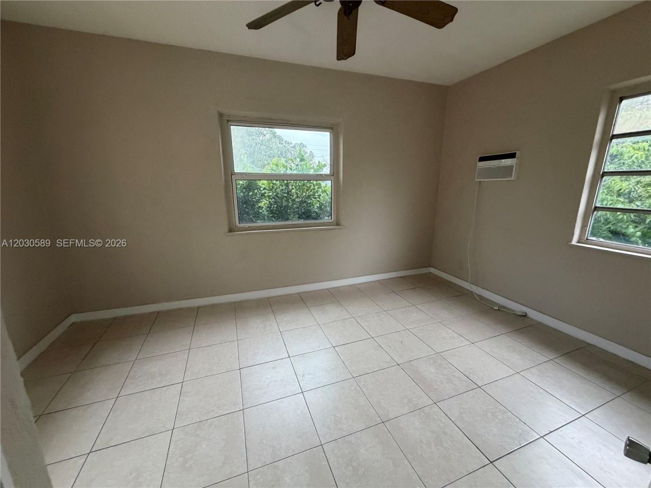 1420 NW 26th Ave , Unit top, Miami, FL 33125 Photo