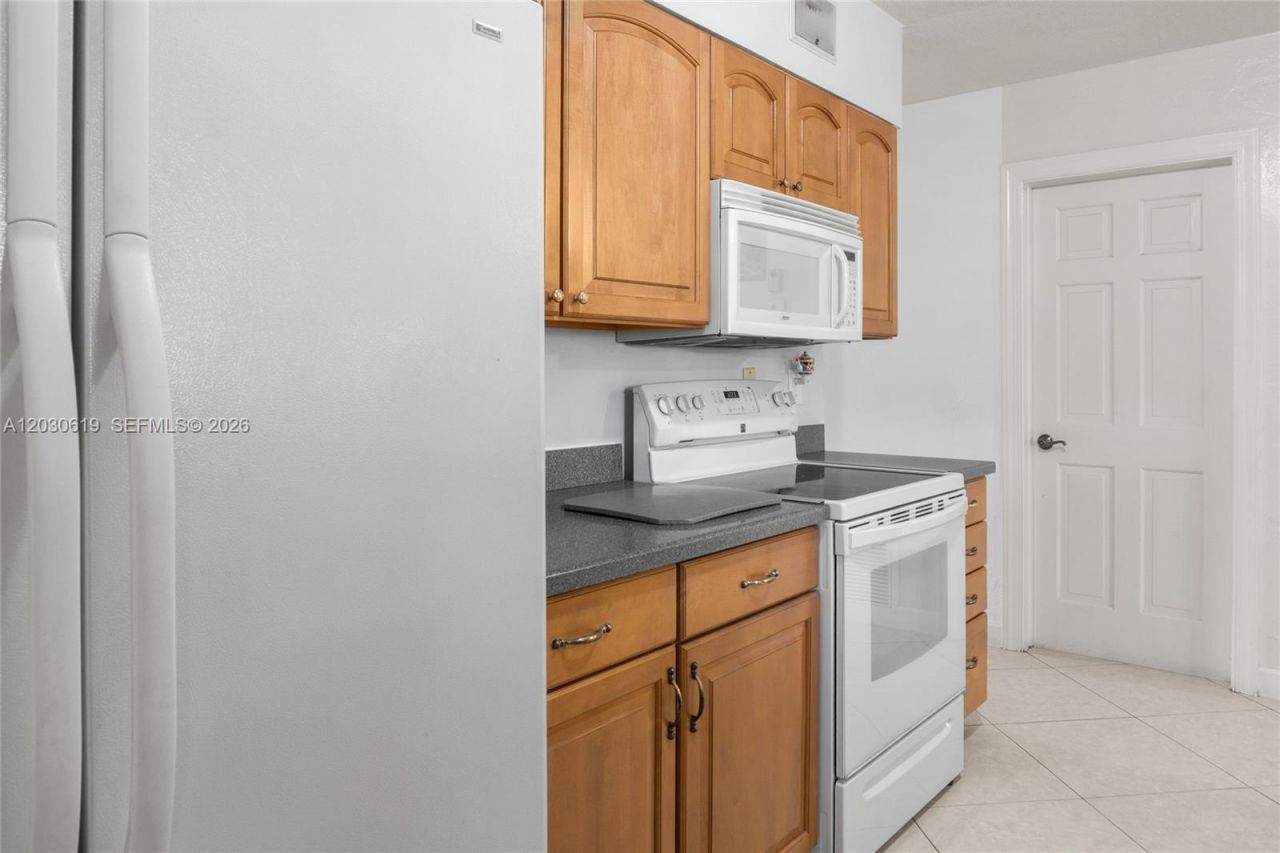 7617 NW 66th Ter , Tamarac, FL 33321 Photo