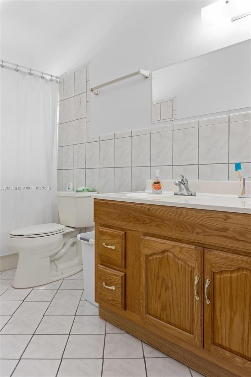 7617 NW 66th Ter , Tamarac, FL 33321 Photo