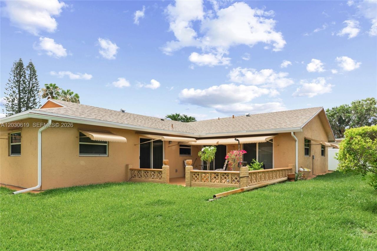 7617 NW 66th Ter , Tamarac, FL 33321 Photo