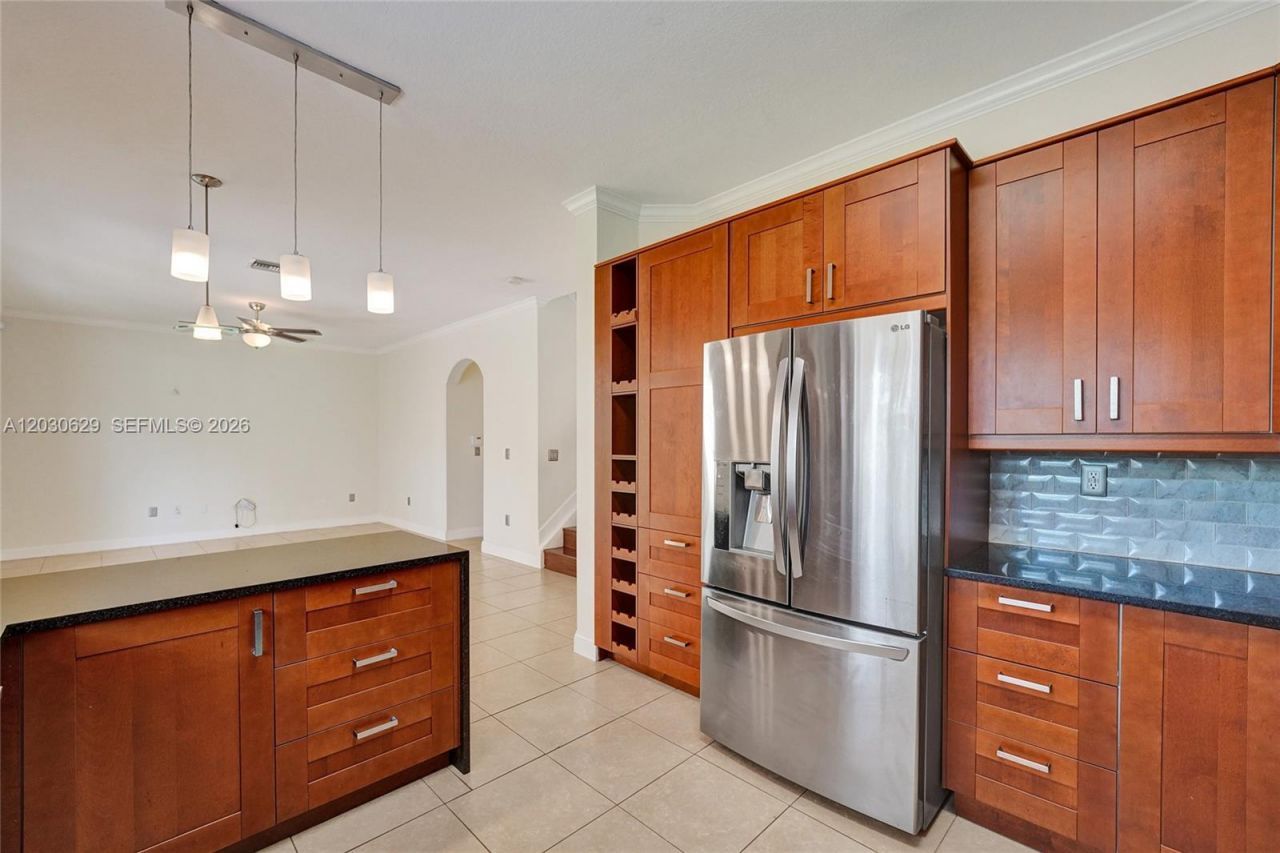 1958 NW 171st Ave , Pembroke Pines, FL 33028 Photo