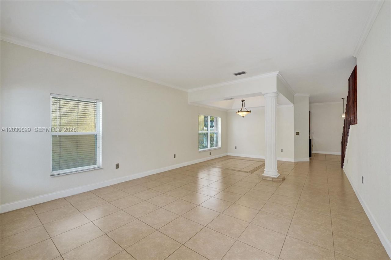 1958 NW 171st Ave , Pembroke Pines, FL 33028 Photo
