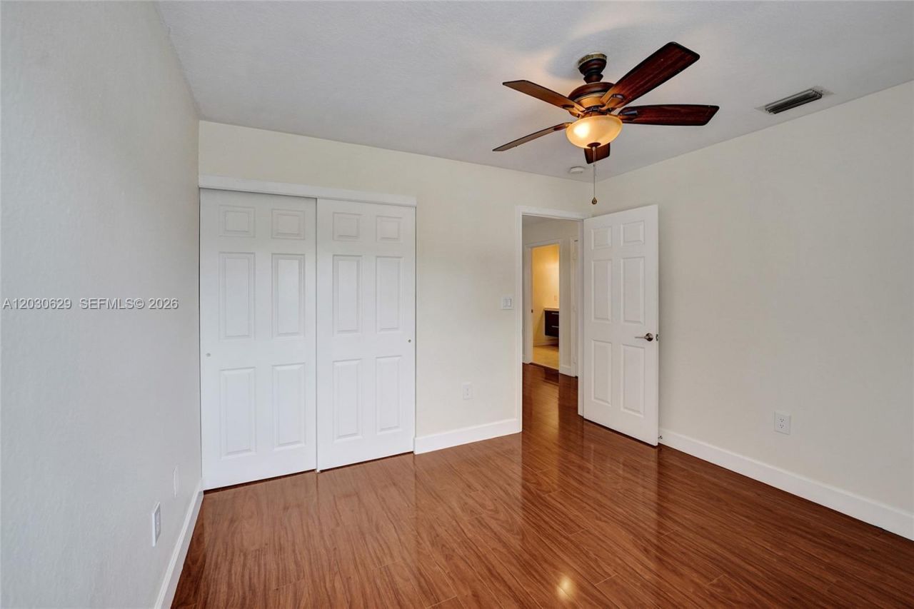 1958 NW 171st Ave , Pembroke Pines, FL 33028 Photo