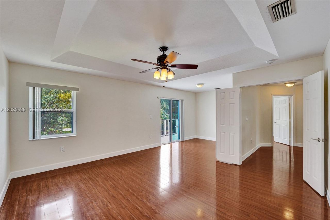 1958 NW 171st Ave , Pembroke Pines, FL 33028 Photo