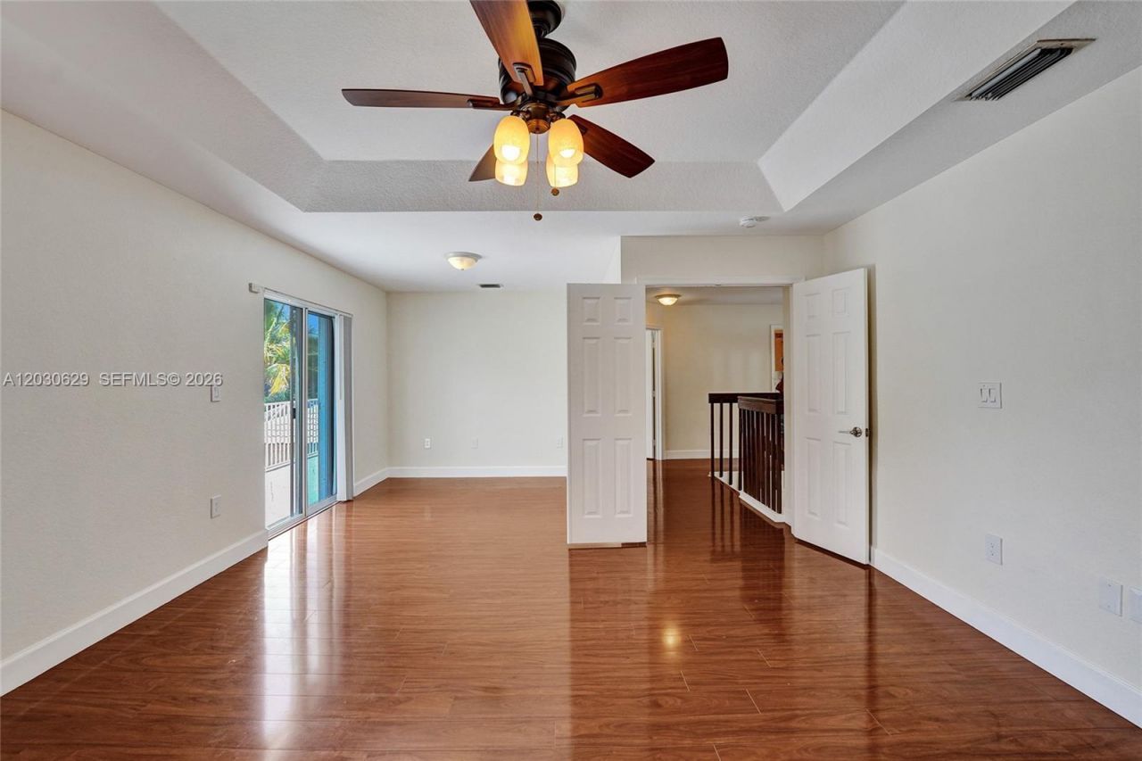 1958 NW 171st Ave , Pembroke Pines, FL 33028 Photo