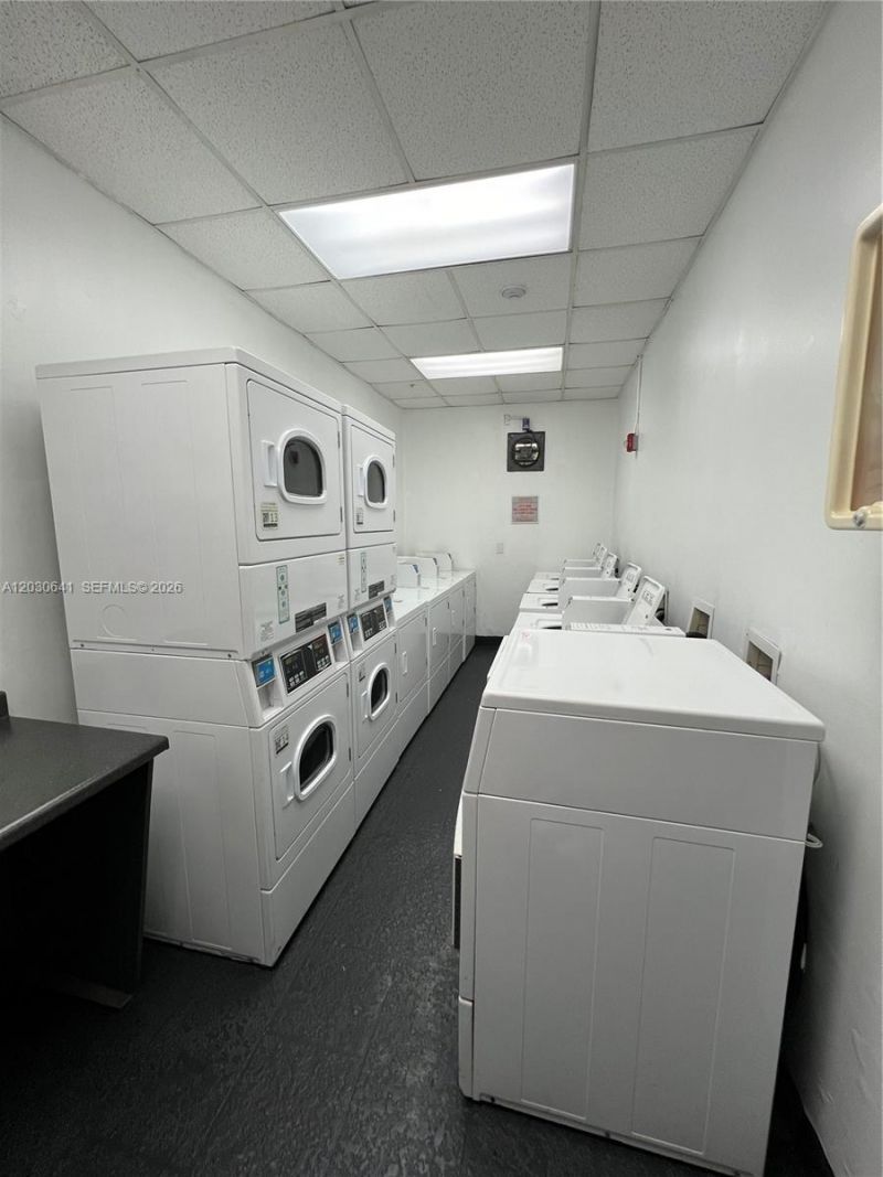 700 NE 63rd St, Unit D408, Miami, FL 33138 Photo