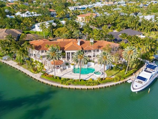 260 Cape Florida Dr , Key Biscayne, FL 33149