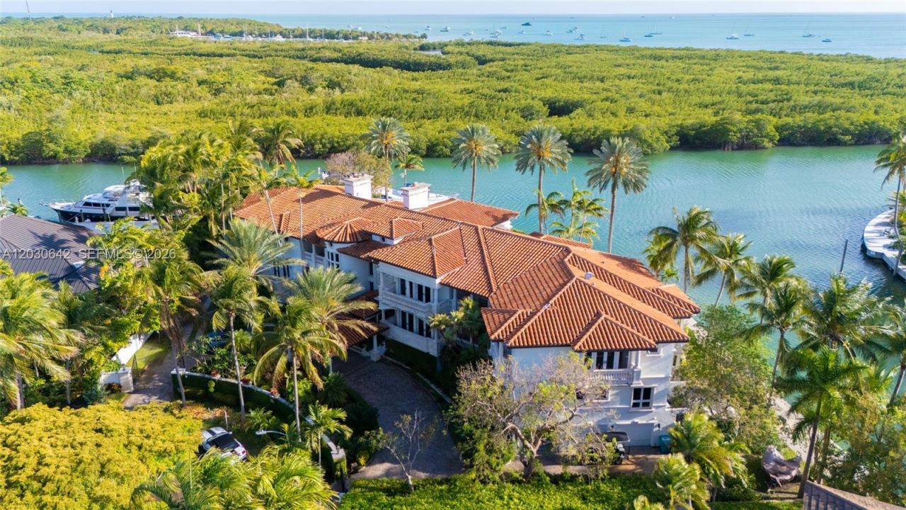 260 Cape Florida Dr , Key Biscayne, FL 33149 Photo