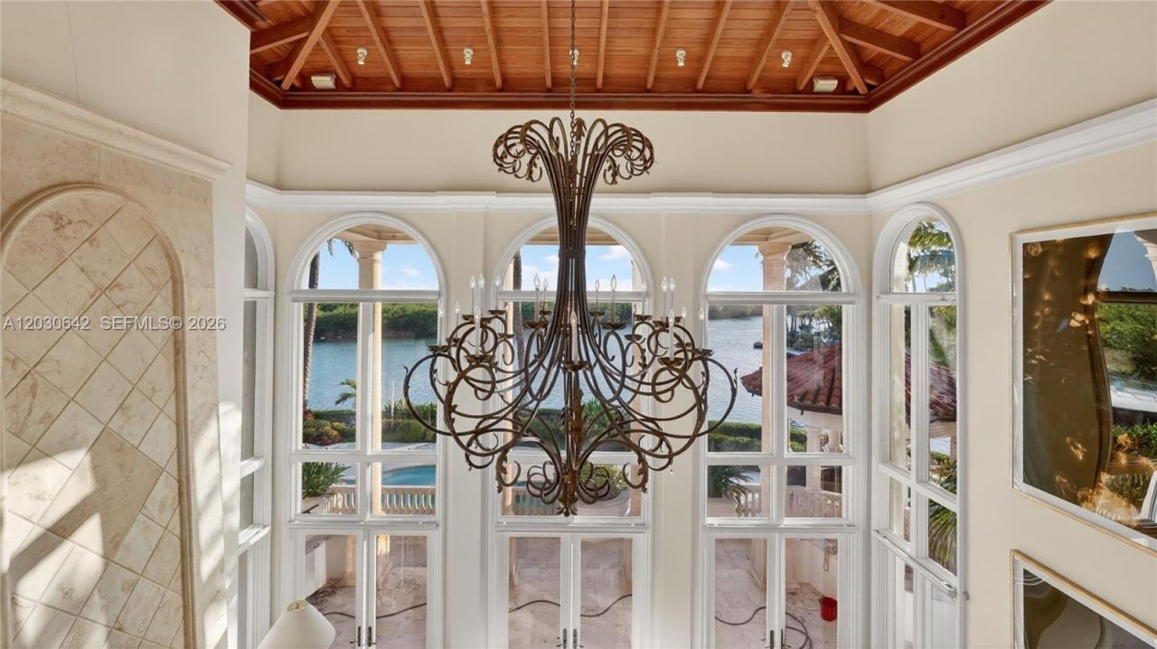 260 Cape Florida Dr , Key Biscayne, FL 33149 Photo