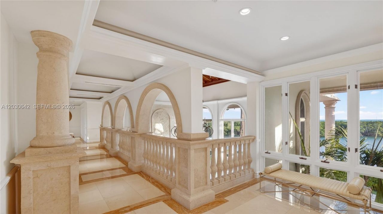 260 Cape Florida Dr , Key Biscayne, FL 33149 Photo