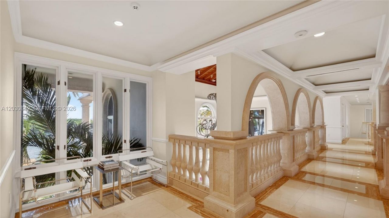 260 Cape Florida Dr , Key Biscayne, FL 33149 Photo