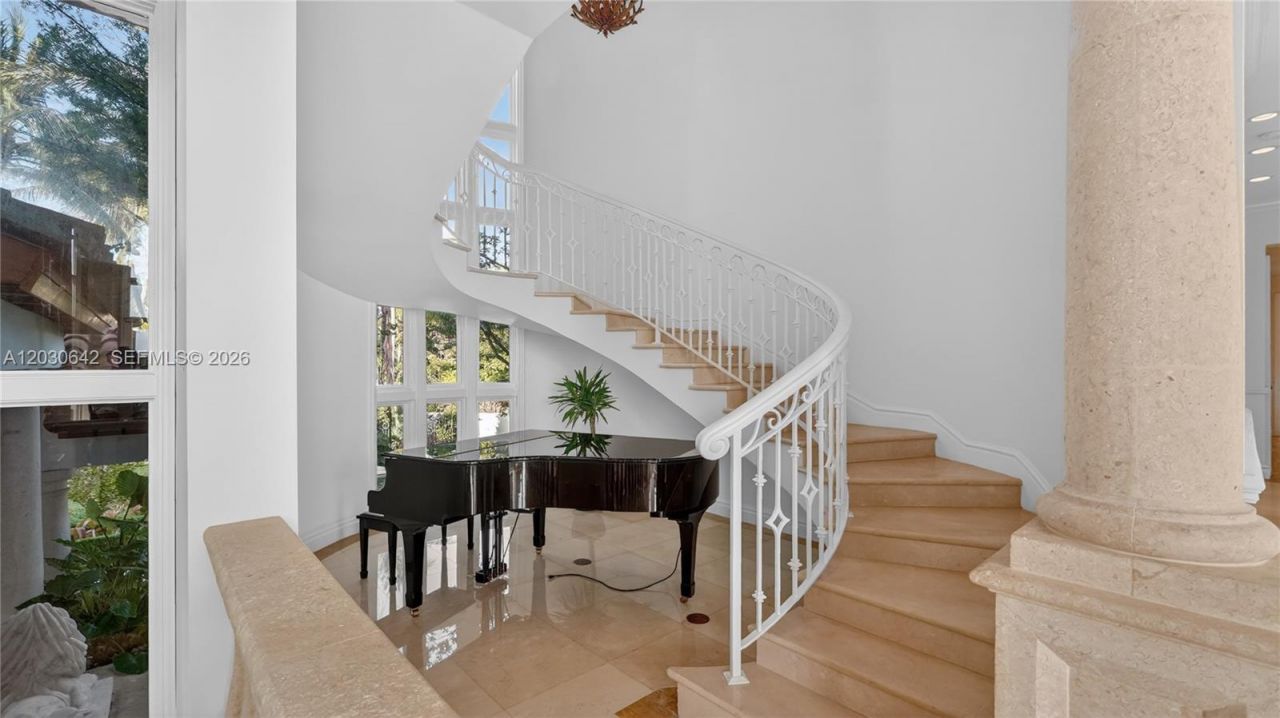 260 Cape Florida Dr , Key Biscayne, FL 33149 Photo