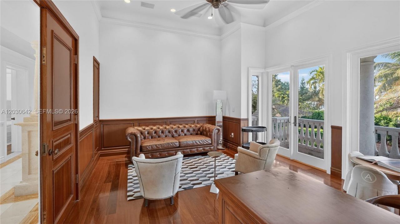 260 Cape Florida Dr , Key Biscayne, FL 33149 Photo