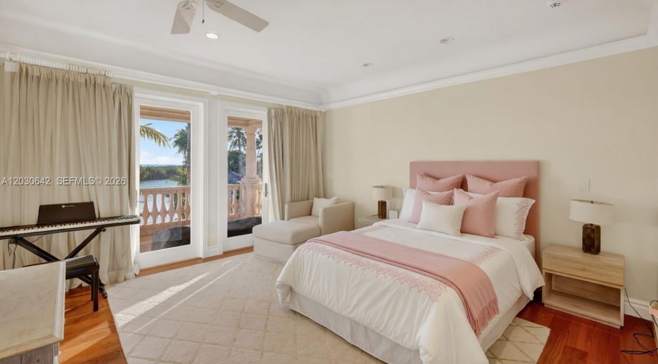 260 Cape Florida Dr , Key Biscayne, FL 33149 Photo