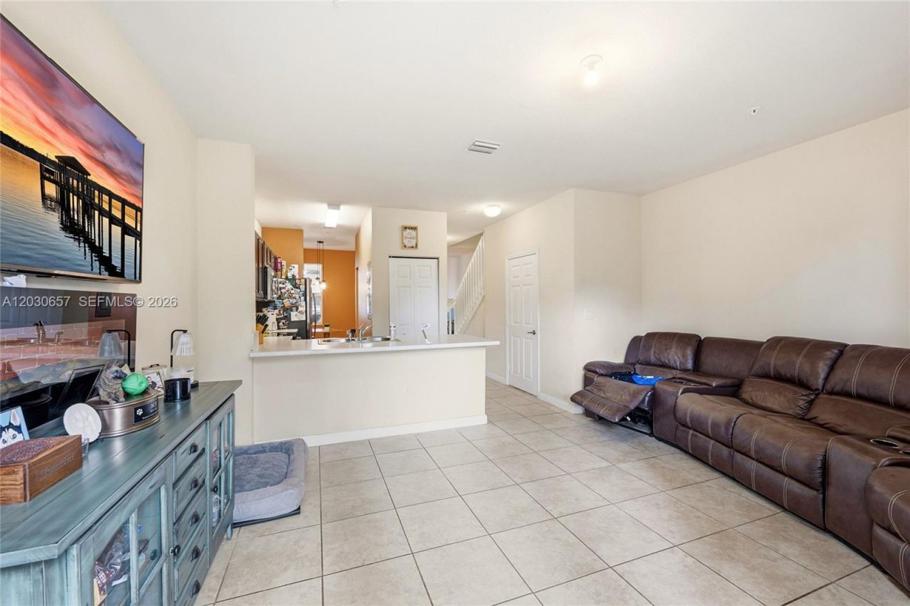 142 SE 28th Ter , Unit 6, Homestead, FL 33033 Photo