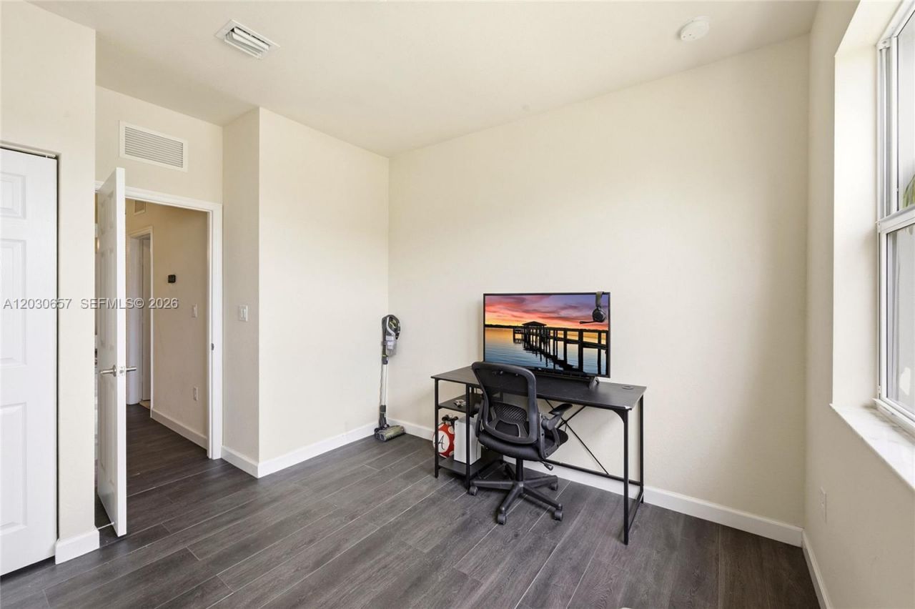 142 SE 28th Ter , Unit 6, Homestead, FL 33033 Photo