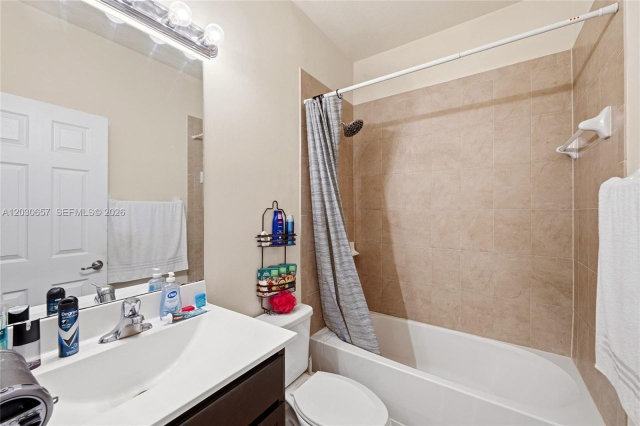 142 SE 28th Ter , Unit 6, Homestead, FL 33033 Photo