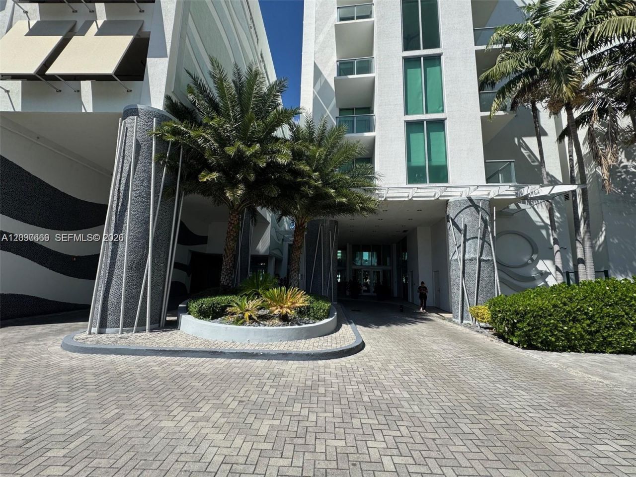 7930 East Dr, Unit 707, North Bay Village, FL 33141 Photo